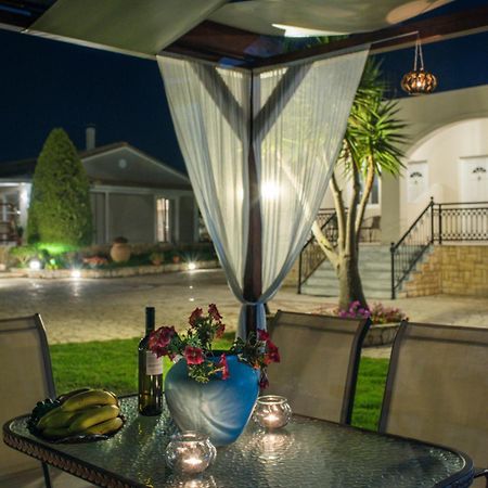 Mystic Garden Apartments مدينة زاكينثوس المظهر الخارجي الصورة